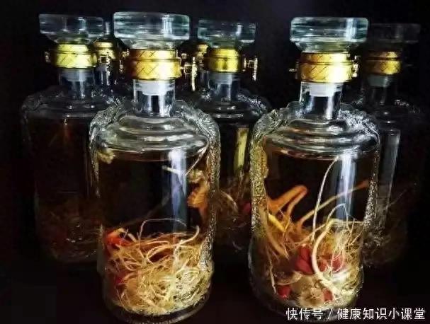 经常喝白酒与经常喝药酒，谁的身体会更健康